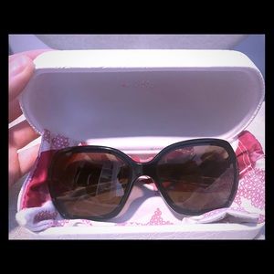 Women’s Polarized Oakley Breast Cancer Sunglasses